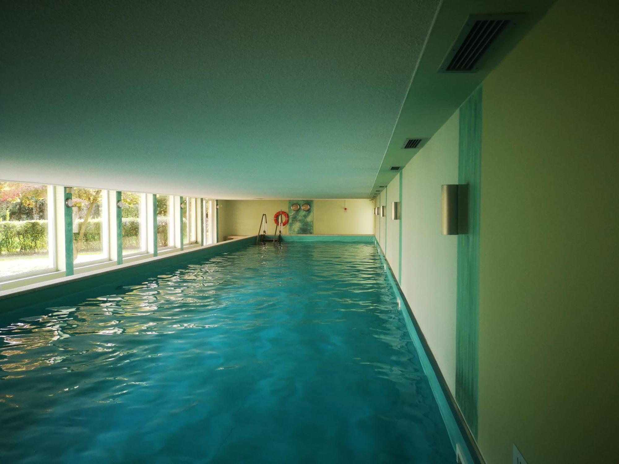 Ossiacher See Apartment: Lakefront Access with Heated Pool Bodensdorf Exterior photo
